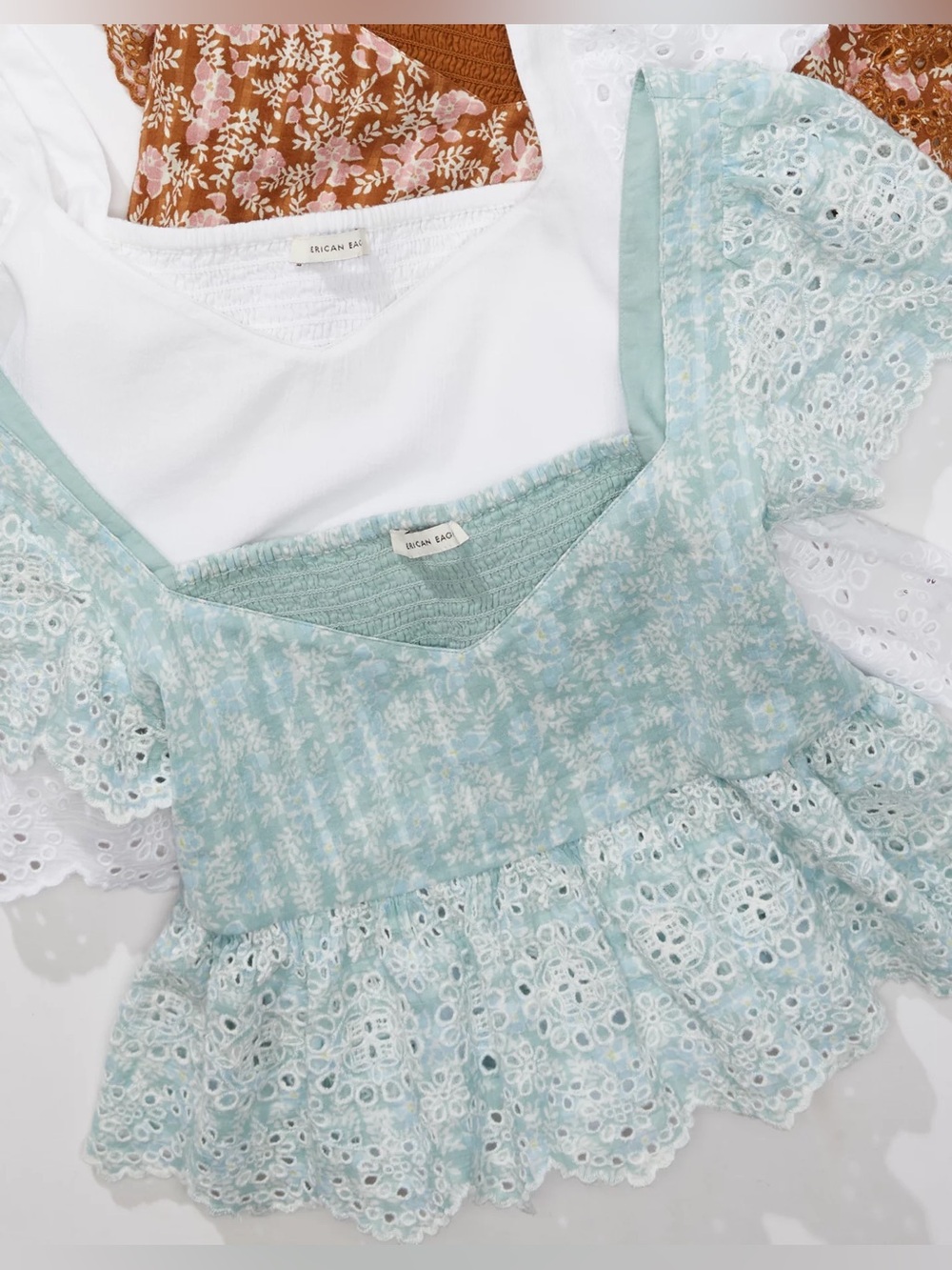 American Eagle Ruffled Eyelet Cropped Babydoll Top Mint Floral Festival Boho XS
